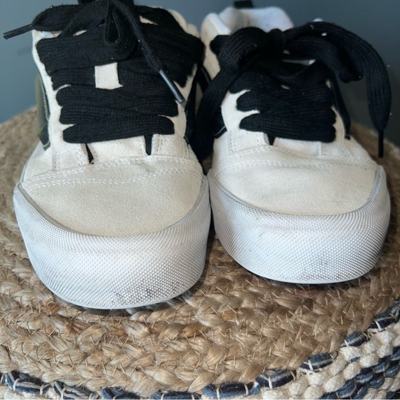 Vans Knu Skool Suede Sneakers - Picture 9 of 13
